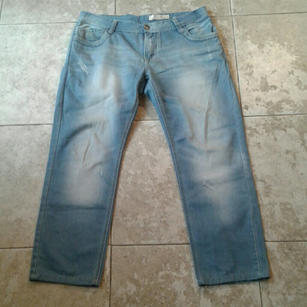 Make an Offer! Mr One Fashion Jeans Sz 38S